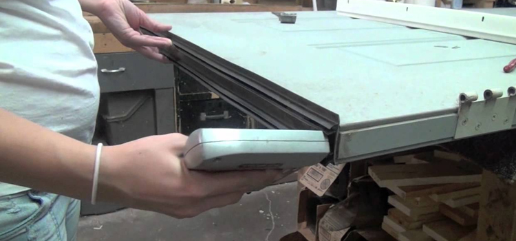 damaged steel door repair Marysville